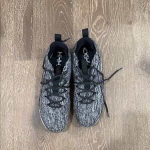 AXIT Black and Gray Athletic Shoes for Men